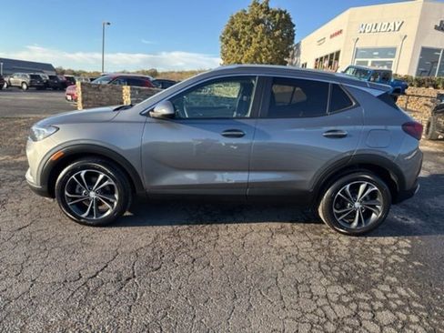 Used 2022 Buick Encore GX Select image 5