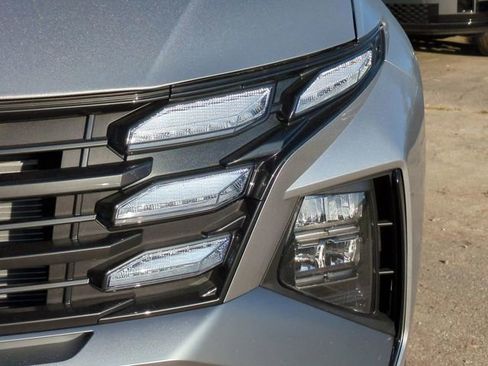 New 2026 Hyundai Tucson SE image 10