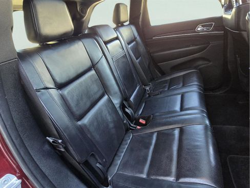 Used 2018 Jeep Grand Cherokee Overland image 36