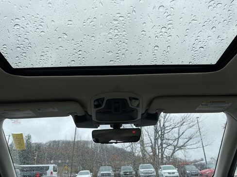 Used 2023 Subaru Outback Limited image 18