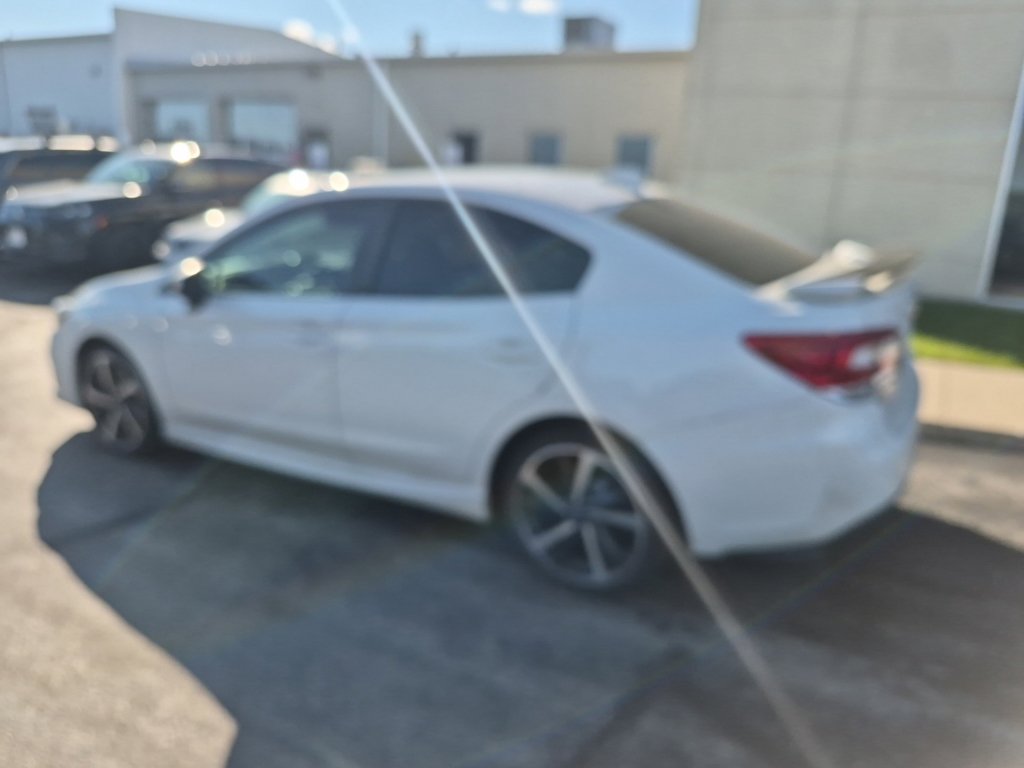 Used 2022 Subaru Impreza 2.0i Sport AWD/4WD image 3
