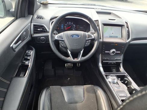 Certified 2020 Ford Edge ST w/ Cold Weather Package AWD/4WD image 30