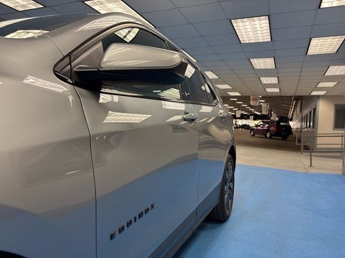 Certified 2024 Chevrolet Equinox RS image 16