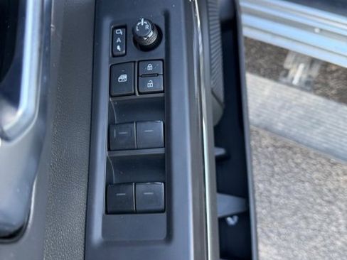 Used 2024 Toyota Tundra Platinum image 14