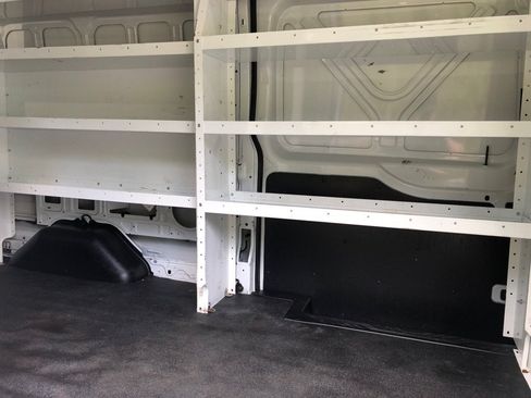 Used 2020 Ford Transit 250 Medium Roof RWD image 22