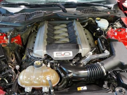 Used 2015 Ford Mustang GT RWD image 27