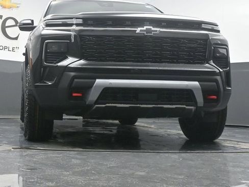 New 2026 Chevrolet Traverse Z71 w/ Enhanced Driving Package image 3