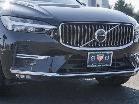 Certified 2023 Volvo XC60 B6 Ultimate w/ Protection Package Premier image 14