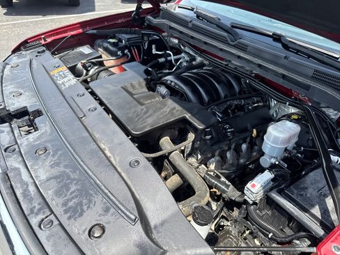 Used 2018 GMC Sierra 1500 SLT AWD/4WD image 11