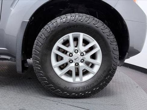 Used 2018 Nissan Frontier SV AWD/4WD image 26