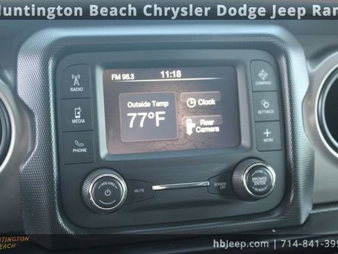 Used 2021 Jeep Wrangler Unlimited Sport image 24