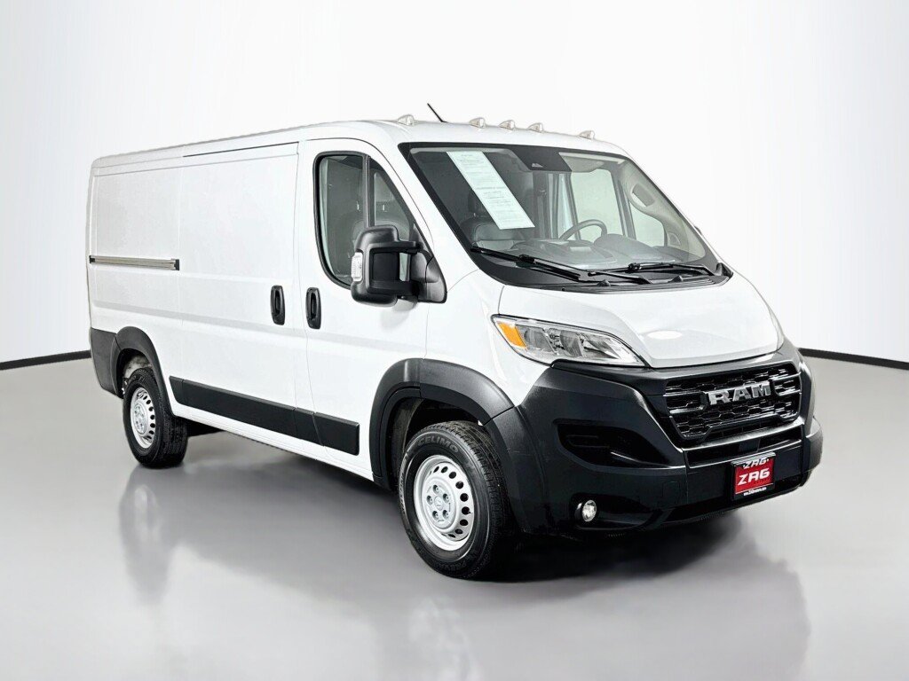 Used 2025 RAM ProMaster 2500 w/ Convenience Group FWD image 7