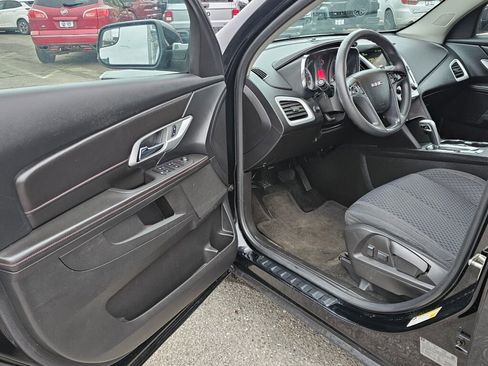 Used 2014 GMC Terrain SLE image 18