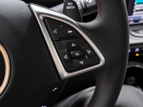 Used 2018 Chevrolet Camaro ZL1 RWD image 23