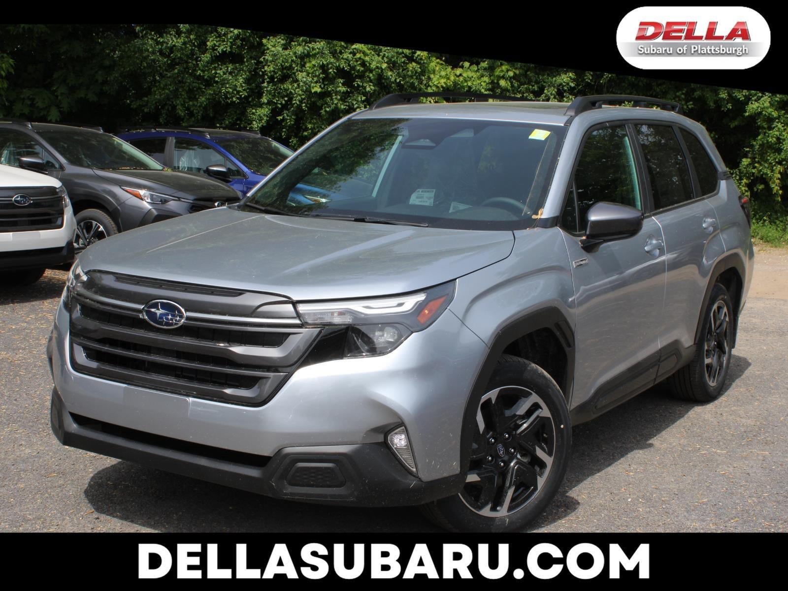 New 2026 Subaru Forester Touring AWD/4WD image 3