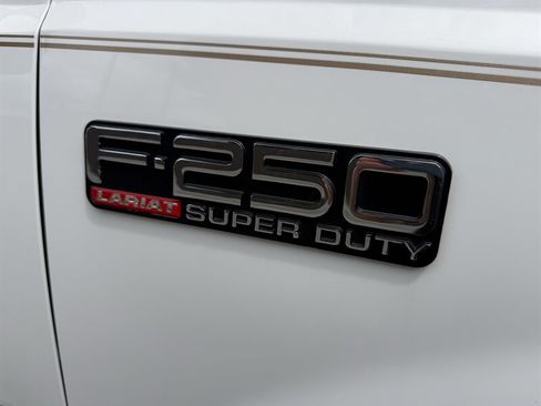 Used 2000 Ford F250 Lariat AWD/4WD image 4