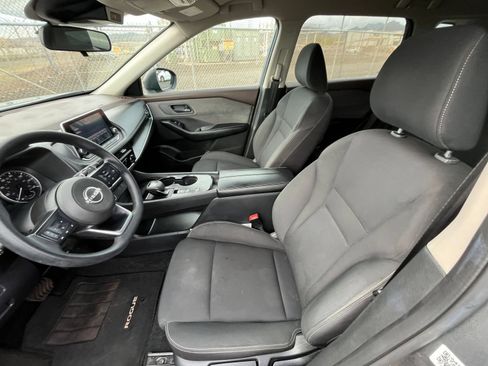 Used 2023 Nissan Rogue S FWD image 25