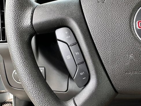 Used 2025 GMC Savana 2500 w/ Driver Convenience Package RWD image 28