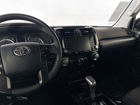Used 2024 Toyota 4Runner TRD Off-Road image 33