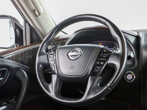 Used 2022 Nissan Armada Platinum image 13