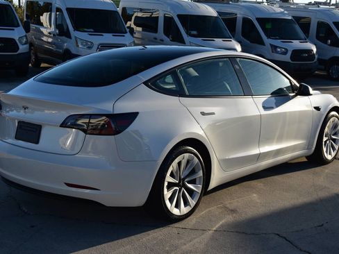 Used 2023 Tesla Model 3 Standard Range image 7