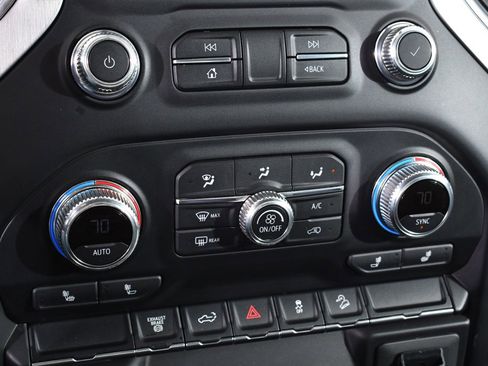 Used 2021 GMC Sierra 2500 SLE w/ SLE Value Package; image 30