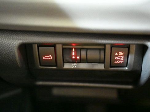 Used 2025 Subaru Forester Sport w/ Popular Package #1 image 43