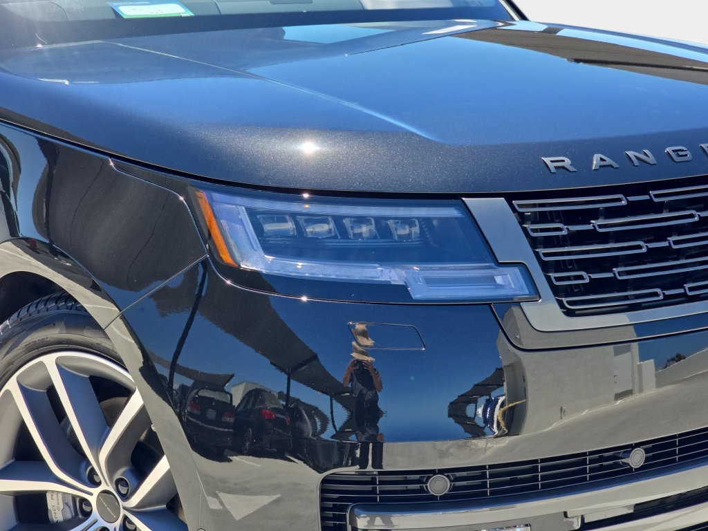 New 2026 Land Rover Range Rover SE AWD/4WD image 33