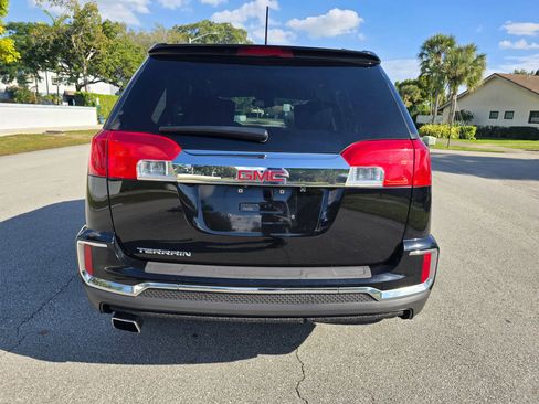 Used 2017 GMC Terrain SLT image 6