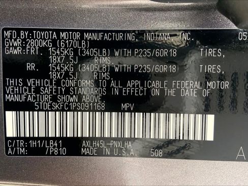 Used 2023 Toyota Sienna Platinum image 36