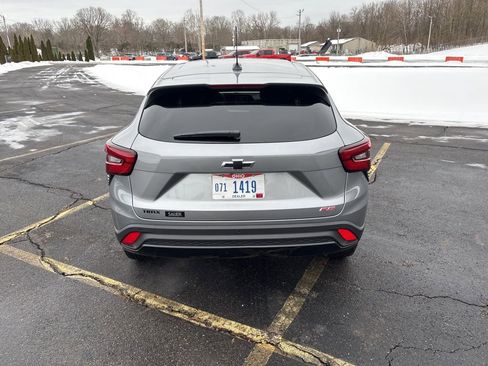 New 2026 Chevrolet Trax RS w/ Driver Confidence Package FWD image 8
