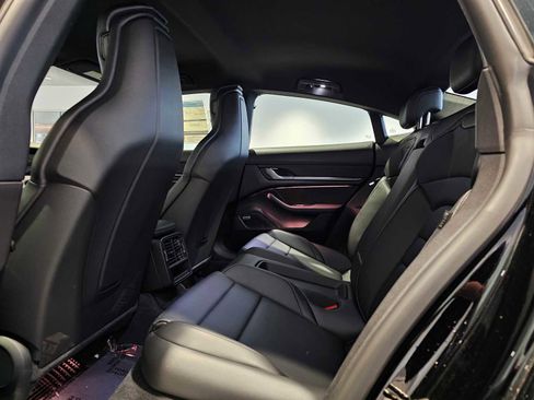 New 2025 Porsche Taycan image 17