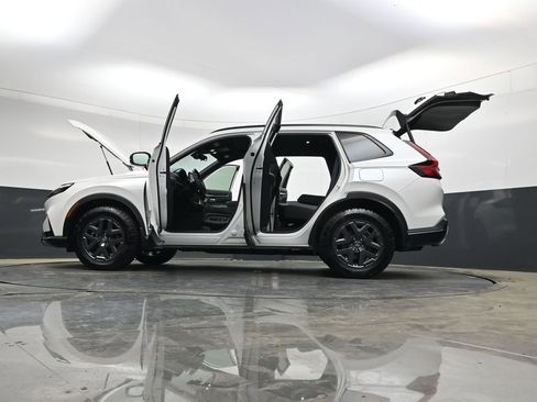 Certified 2026 Honda CR-V TrailSport image 40