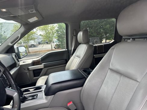 Used 2020 Ford F150 Lariat w/ Equipment Group 502A Luxury AWD/4WD image 5