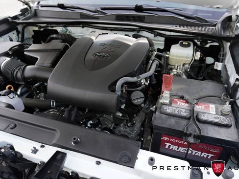 Used 2021 Toyota Tacoma TRD Off-Road w/ Technology Package image 47