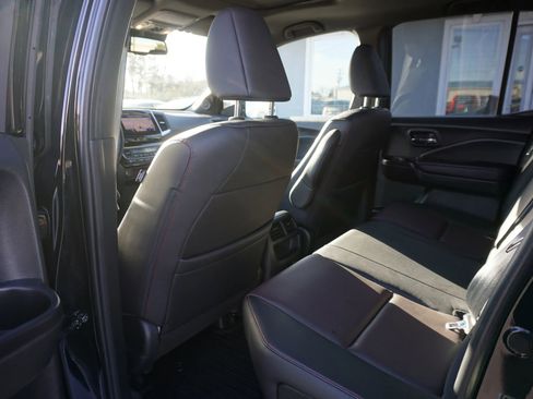 Used 2020 Honda Ridgeline Black Edition image 17