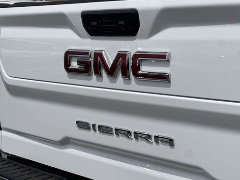 New 2026 GMC Sierra 2500 Pro w/ 1SA Pro Safety Plus Package AWD/4WD image 26