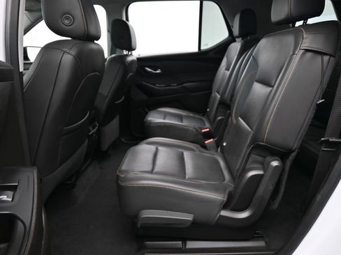Used 2021 Chevrolet Traverse Premier w/ Redline Edition image 28