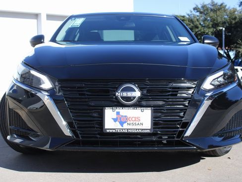 New 2025 Nissan Altima 2.5 S image 3