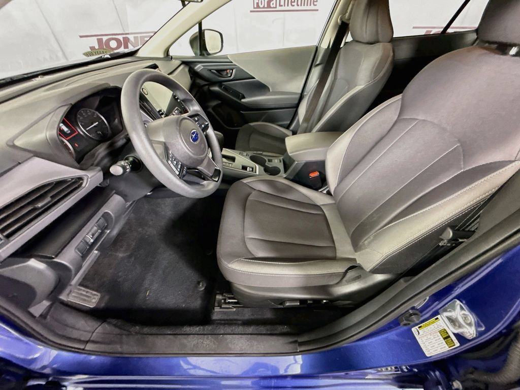 Used 2025 Subaru Crosstrek 2.5i Premium AWD/4WD image 26