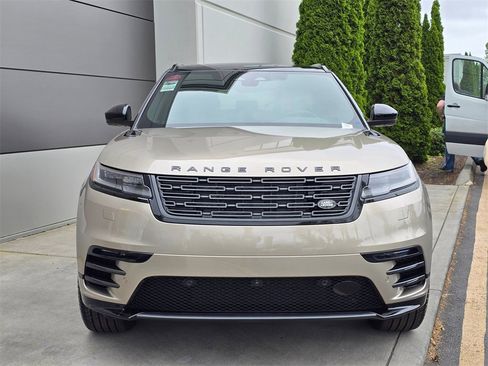 New 2026 Land Rover Range Rover Velar Dynamic SE image 3