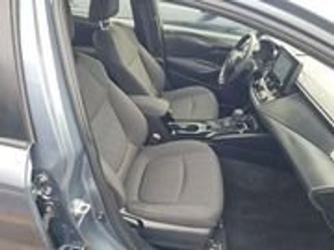 Used 2022 Toyota Corolla LE image 14