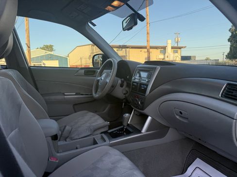 Used 2010 Subaru Forester 2.5X AWD/4WD image 20
