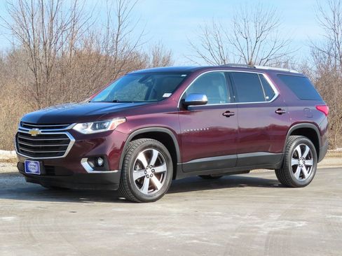 Used 2018 Chevrolet Traverse LT image 22