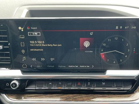 New 2026 GMC Sierra 1500 Elevation w/ Preferred Package AWD/4WD image 14