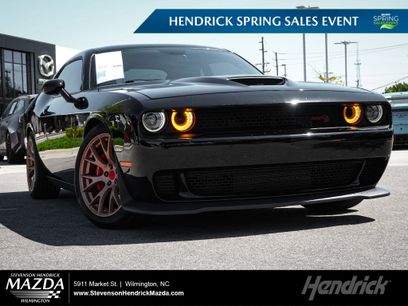 Used 2016 Dodge Challenger SRT Hellcat