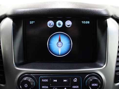 Used 2018 Chevrolet Tahoe LT image 16