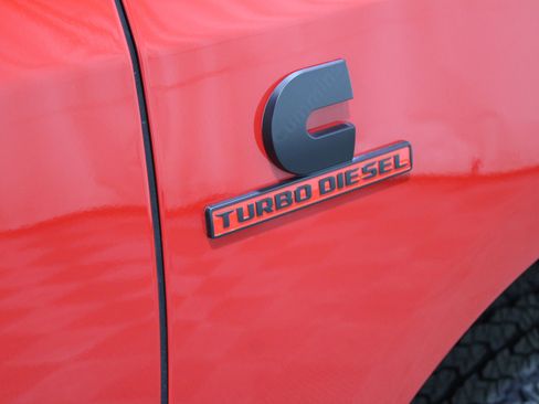 Used 2024 RAM 2500 Laramie w/ Night Edition image 31