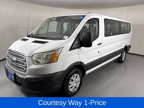 Used 2016 Ford Transit 350 XLT RWD image 5