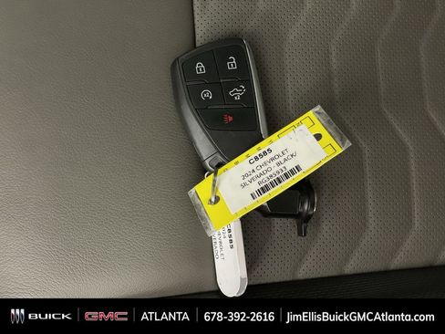 Used 2024 Chevrolet Silverado 1500 ZR2 image 35